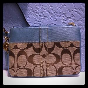 Coach wristlet completely new w/out tags