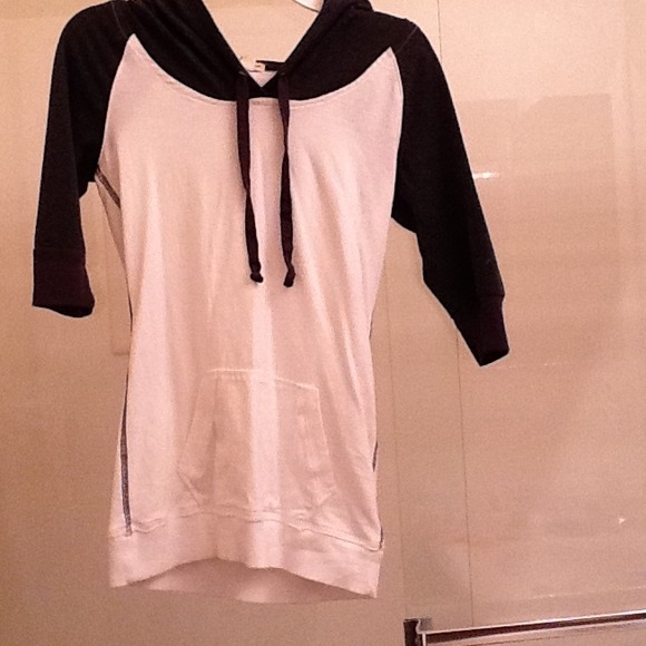 TRADED Gray and white hoodie