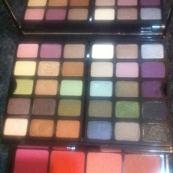 Sold - Picture 2 of 4