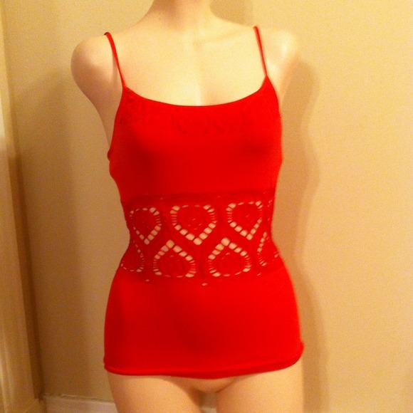 Bebe red seamless top - Picture 1 of 2