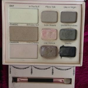Additional pics Too Faced Eye Kit - TRADED