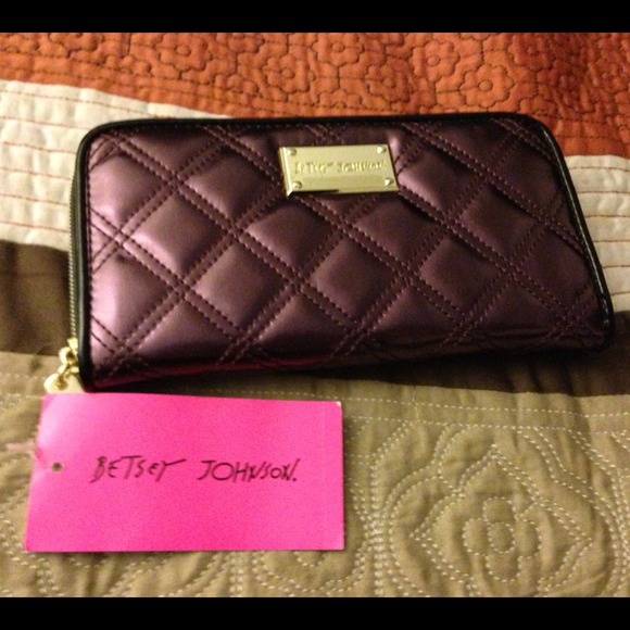 Betsey Johnson wallet