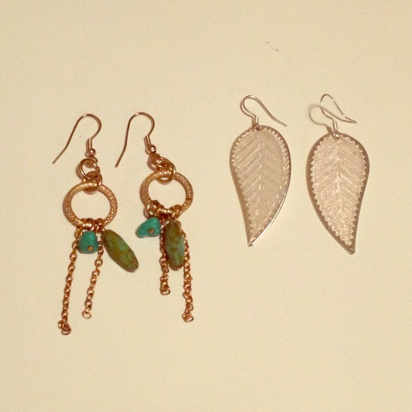 ❌SOLD❌Earrings bundle!!