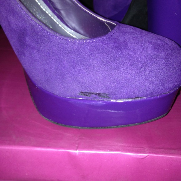 Purple Platform Pumps - Picture 4 of 4