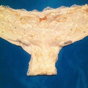 Victoria's secret underwear never used!!