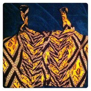 Designer top never used!! A great deal!!