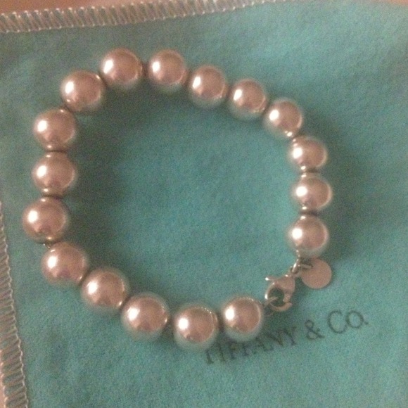❤SOLD❤Authentic Tiffany bracelet.