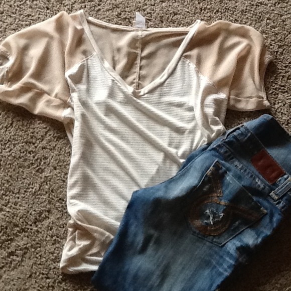💚💚SOLD💚💚shirt from buckle