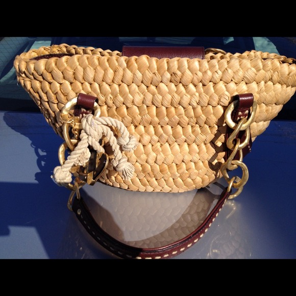 Juicy wicker/straw handbag