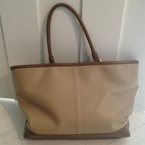 authentic Tory Burch tote - Picture 3 of 4