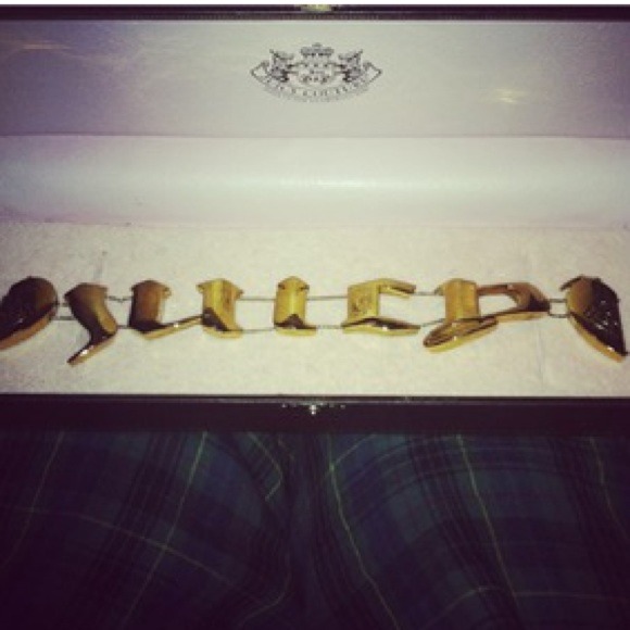 Juicy C bracelet .