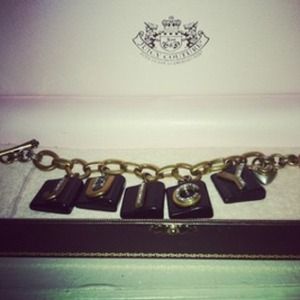 Juicy C bracelet