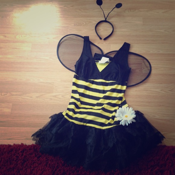 Bumble bee Halloween costume