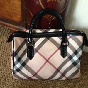 Sold!!!! Authentic Burberry Nova Check Bowling