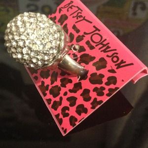Betsey Johnson ring