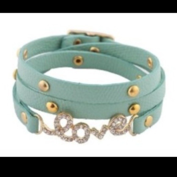 Jewelry - Mint wrap bracelet