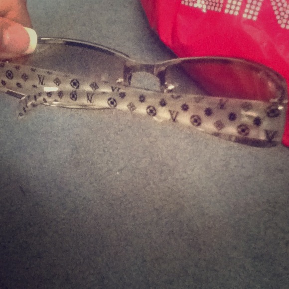 LV glasses