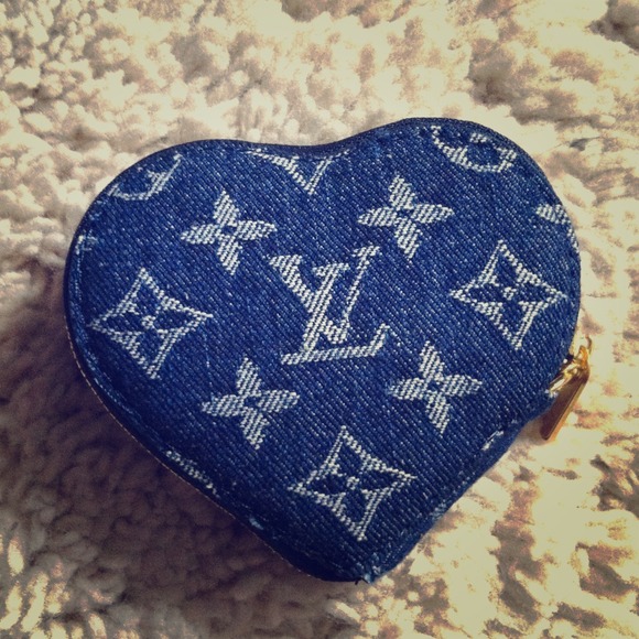 Louis Vuitton heart shaped change purse