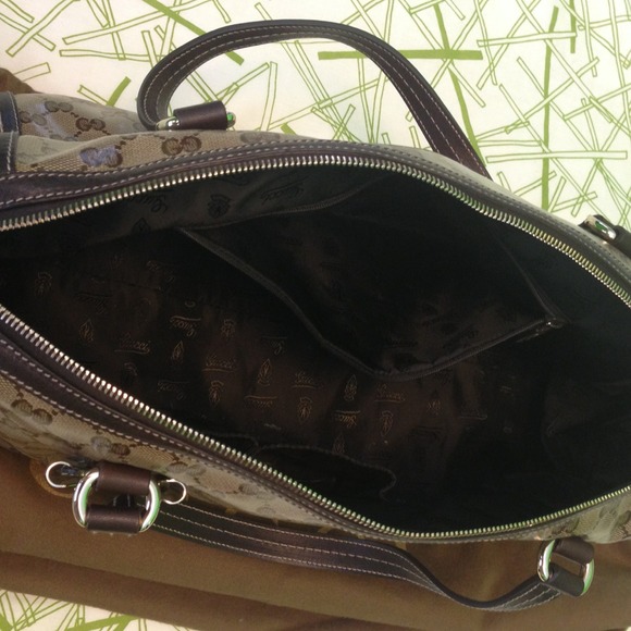 🚫SOLD🚫Gucci hang bag - Picture 2 of 4