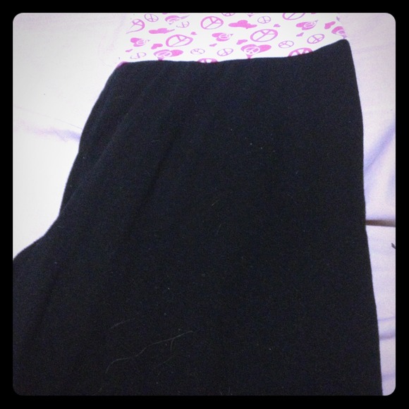 TRADED Black and white yoga pants
