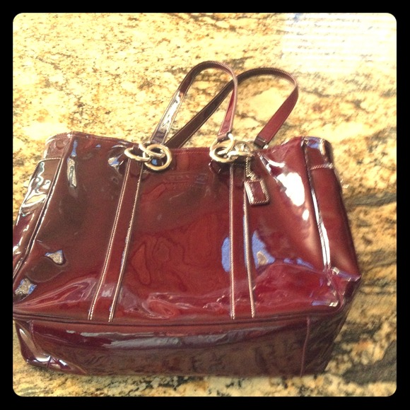 Coach Patent Leather shoulder bag