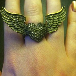 Stretchy Goldish Heart with Wings ring