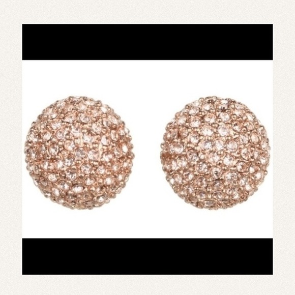 🎉SOLD:🎉 Bundle for @Karianchis - Picture 2 of 4