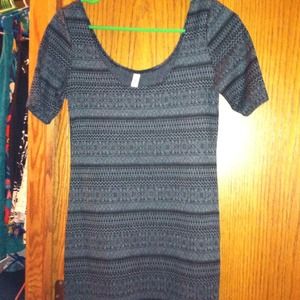 Black and gray slim fit dress