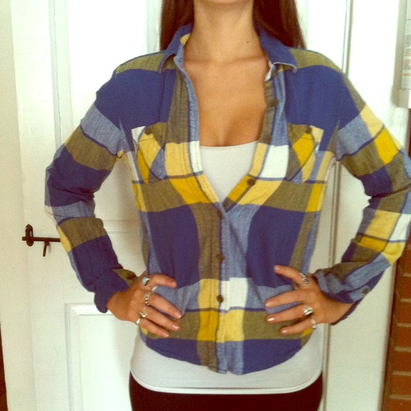 American eagle flannel shirt