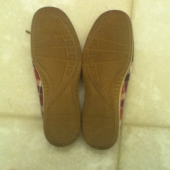 *SOLD* Purple and pink plaid Sperry's size 8 - Picture 2 of 3