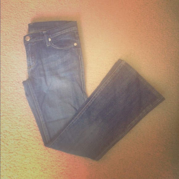 🚫TRADED 🚫Authentic rock & republic jeans