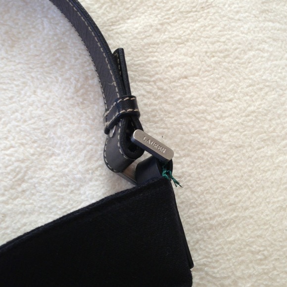 Purse - Picture 3 of 3