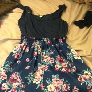 navy and floral romper.