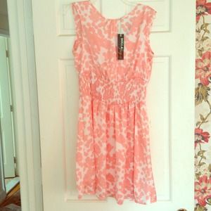 ✨RESERVED for @laurak✨Dorothy Perkins dress