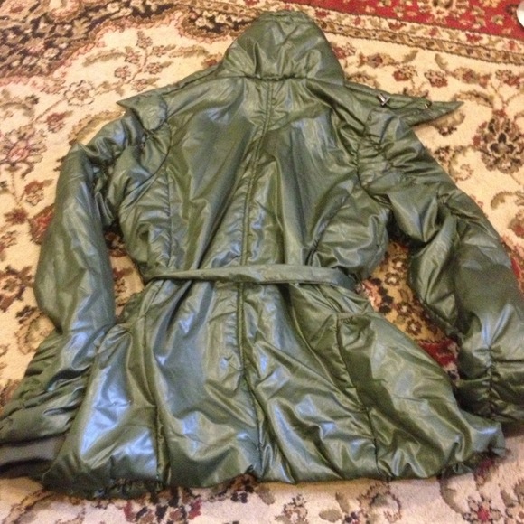 💥SOLD💥 HUNTERGREEN coat Lightweight - Picture 4 of 4