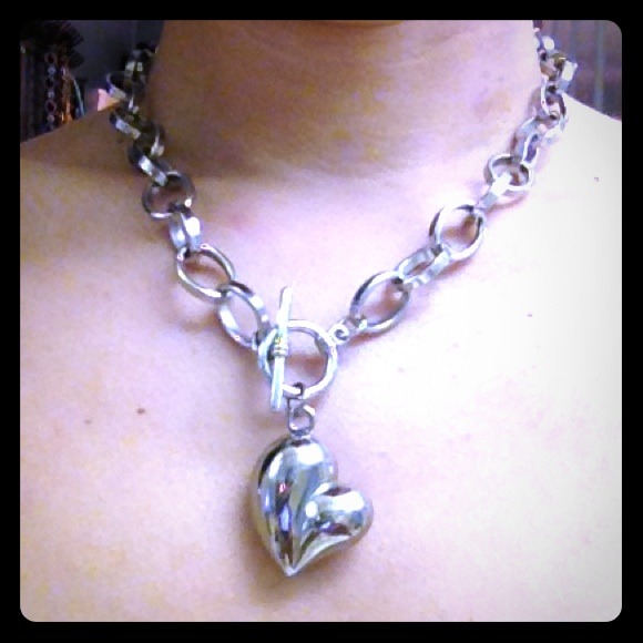 Jewelry - Thick chain with heart