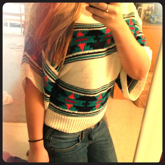 REDUCED!!!! 👏Aztec Print Sweater