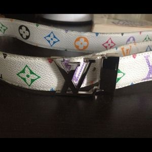 Louis Vuitton belt