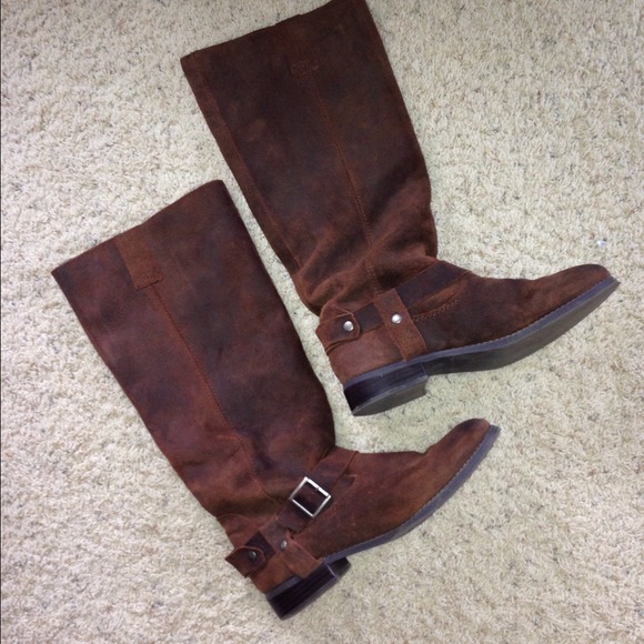 🎀Reduced🎀 Authentic suede slouchy boots w buckle