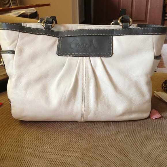 Authentic coach handbag