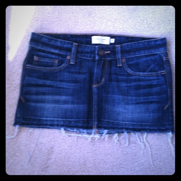 Abercrombie and Fitch jean mini skirt sz 00