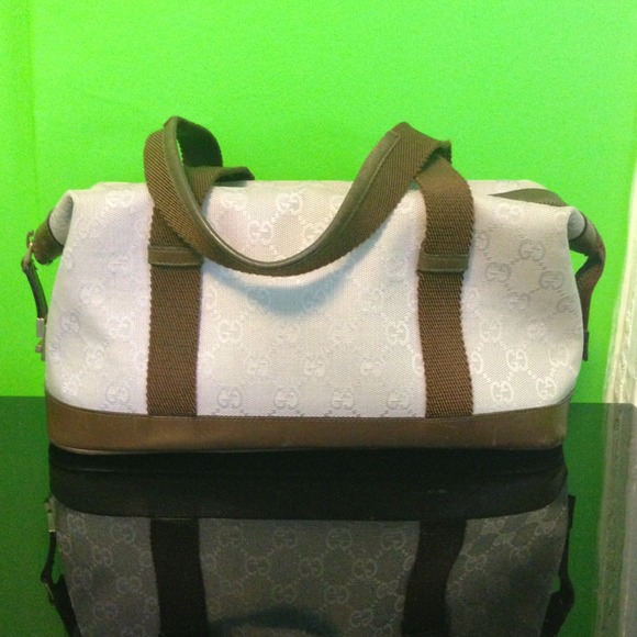 Handbags - ⛔SOLD⛔Authentic Gucci light purple hand bag