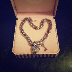 **🚫SOLD🚫** Juicy Couture necklace