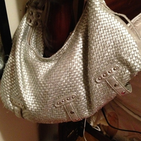 Silver Handbag - Picture 2 of 3