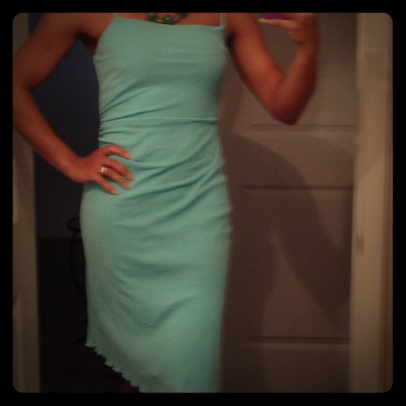 JUST REDUCED! Blue 🌸 springtime hi-low 🌺dress