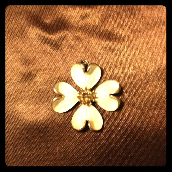Vintage Flower pendent