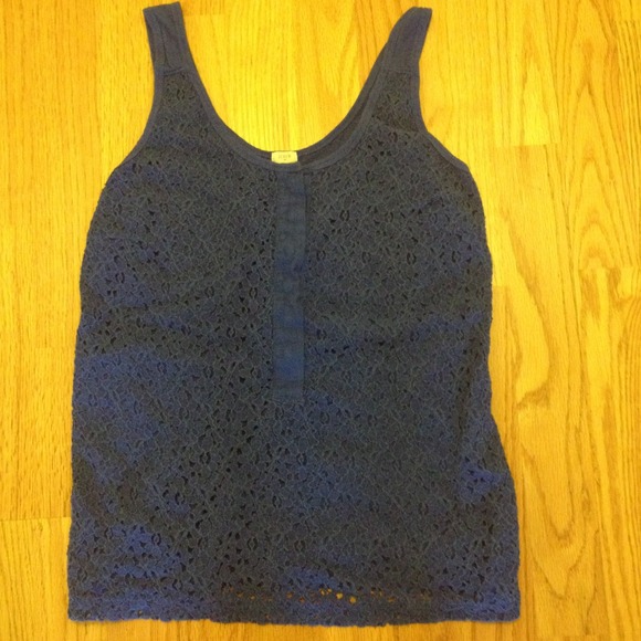 SOLD!! Lace Tank - Picture 2 of 4