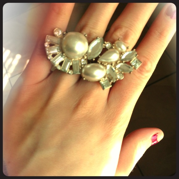 Two finger ring