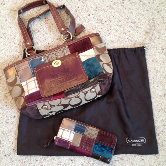 Authentic Coach purse and accordion zip wallet