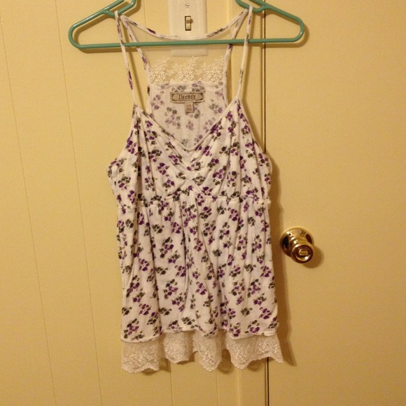 Floral lace t tank
